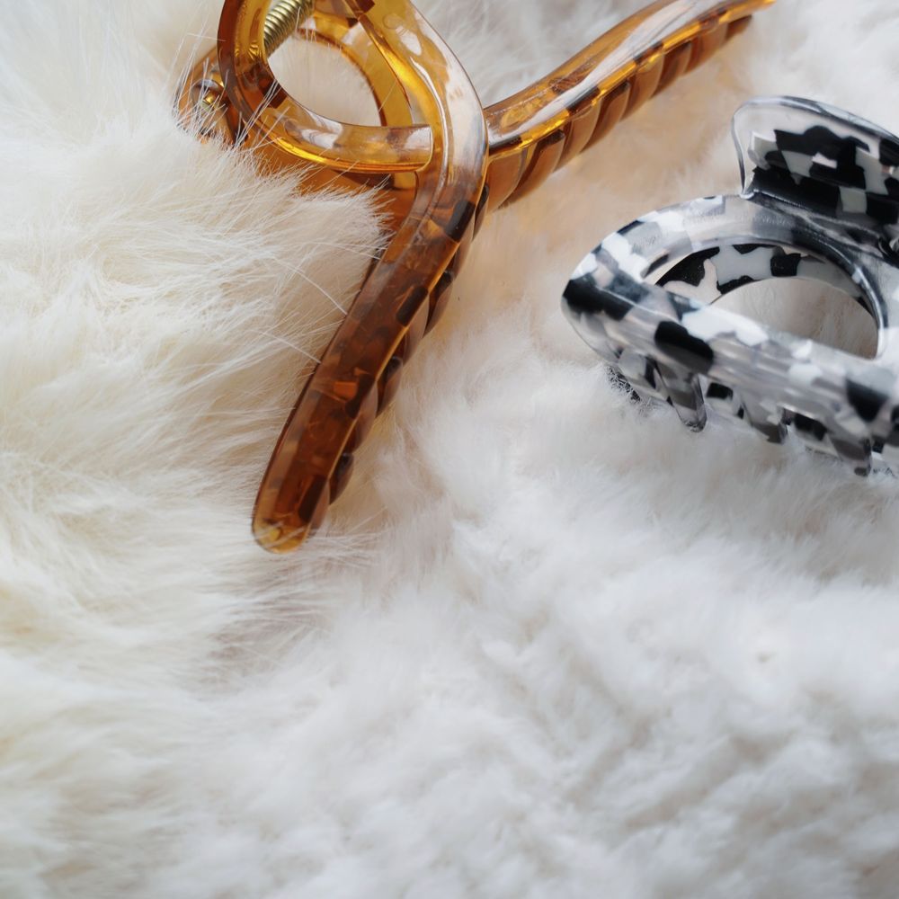 Amber & Marble Claw Clip Duo — image 3